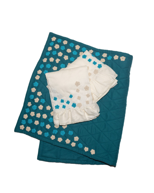 Sea green prayer mat with a prayer set