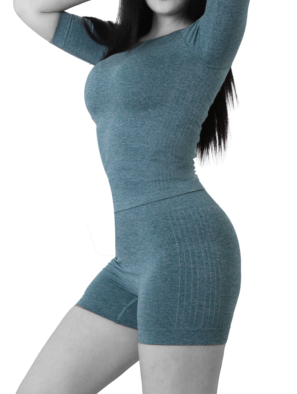 Sports suit/half sleeve sweater with rib shorts