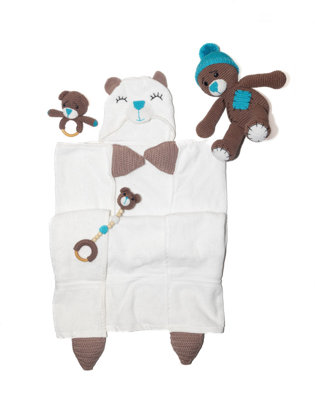Baby’s Bear Bathrobe with toys