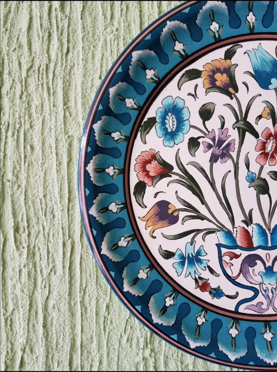 Hand painted plate blue diameter 20 cm - Hover