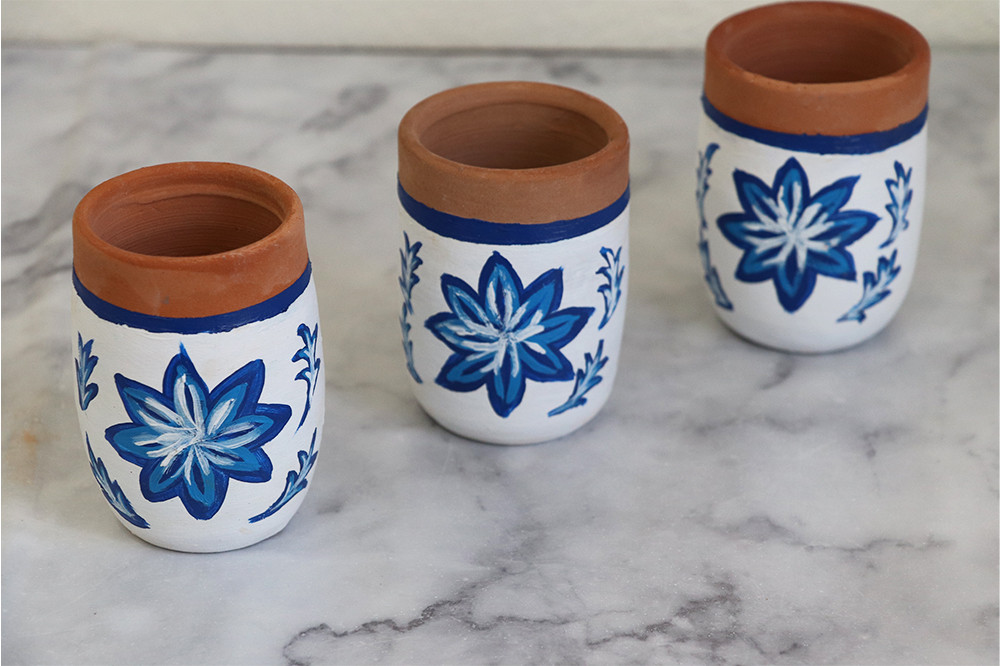 Pottery cups
